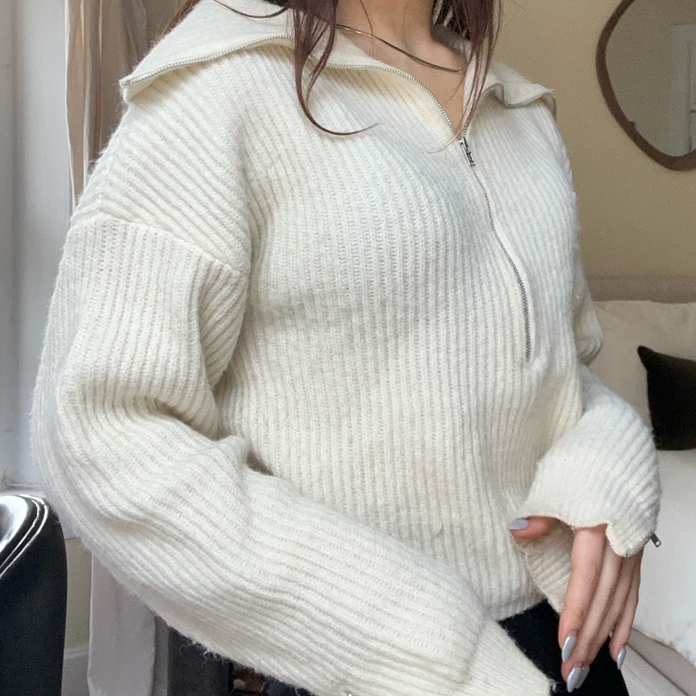 FOR LOVE & LEMONS RYAN RIBBED SWEATER - XS - Picture 4 of 5